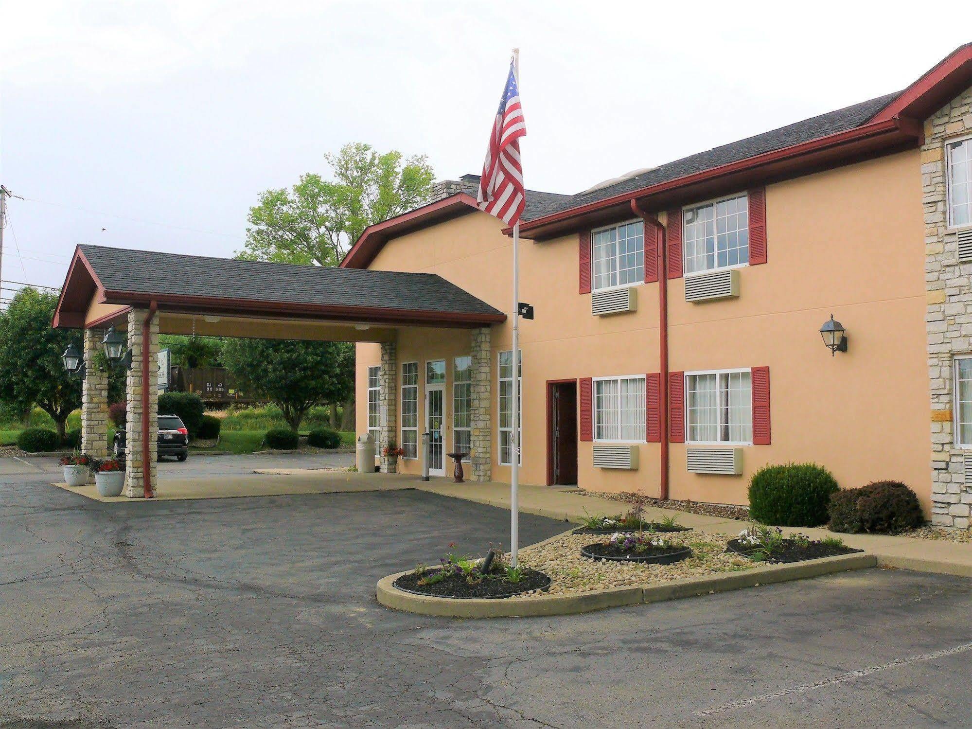 The Woodridge Inn Connersville Esterno foto